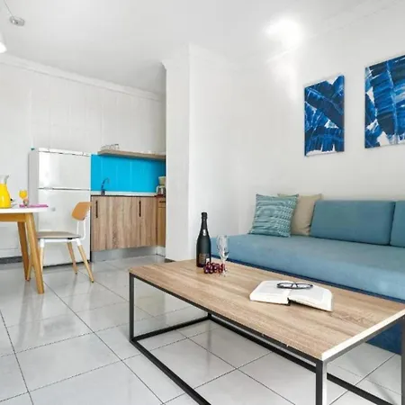 One Bedroom Garden View, Pool,near The Beach, Puerto Del Carmen Puerto del Carmen (Lanzarote)