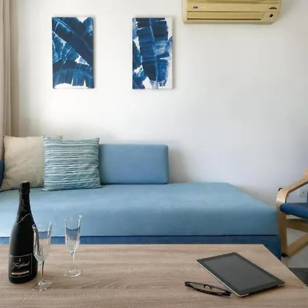 One Bedroom Garden View, Pool,near The Beach, Puerto Del Carmen Apartment *